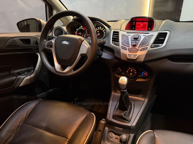 FIESTA 1.6 SE HATCH 16V FLEX 4P MANUAL - 2012 - NOVO HAMBURGO