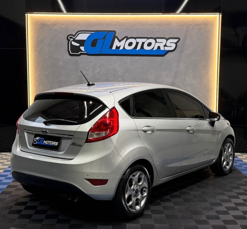 FIESTA 1.6 SE HATCH 16V FLEX 4P MANUAL - 2012 - NOVO HAMBURGO
