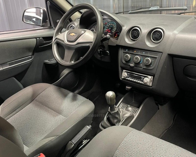 CELTA 1.0 MPFI LT 8V FLEX 4P MANUAL - 2013 - VACARIA