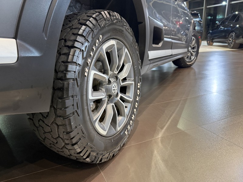 SAVEIRO 1.6 CROSS CE 16V FLEX 2P MANUAL - 2018 - FARROUPILHA