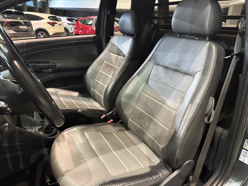 SAVEIRO 1.6 CROSS CE 16V FLEX 2P MANUAL - 2018 - FARROUPILHA