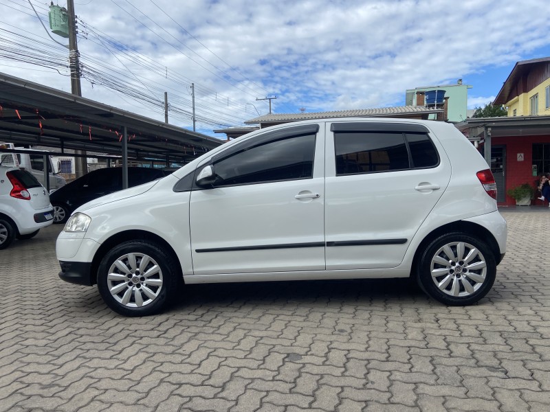 FOX 1.0 MI CITY 8V FLEX 4P MANUAL - 2004 - CAXIAS DO SUL