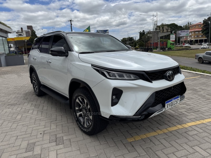 HILUX SW4 2.8 4X4 DIAMOND 16V TURBO DIESEL 4P 7 LUGARES AUTOMATICO - 2024 - VERANóPOLIS