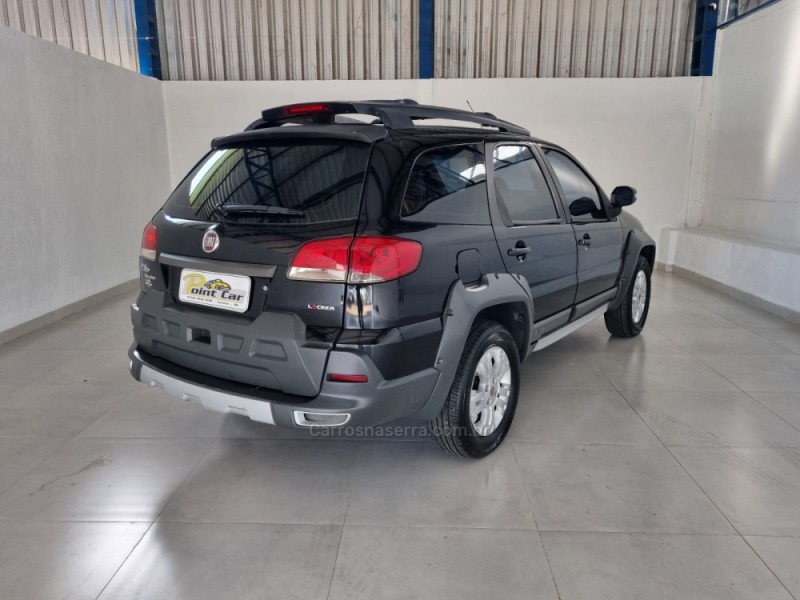 PALIO 1.8 MPI ADVENTURE LOCKER WEEKEND 8V FLEX 4P MANUAL - 2009 - VACARIA