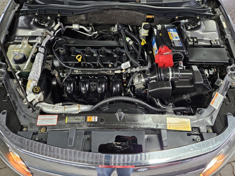 FUSION 2.5 SEL 16V GASOLINA 4P AUTOMÁTICO - 2011 - CAXIAS DO SUL