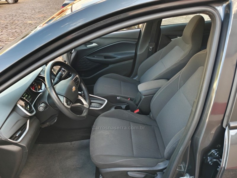 ONIX 1.0 LTZ 12V TURBO FLEX 4P AUTOMÁTICO - 2024 - GUAPORé