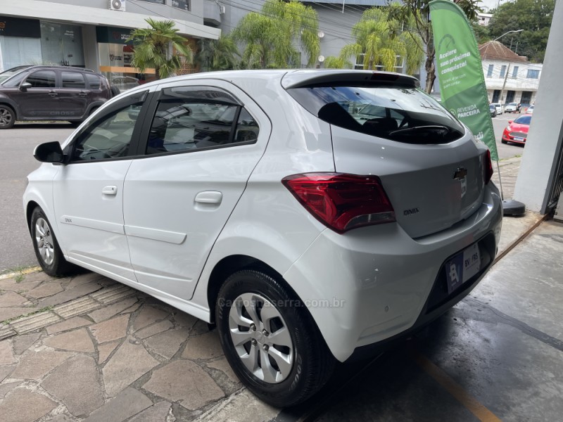 ONIX 1.0 LT PLUS 8V FLEX 4P MANUAL - 2019 - BENTO GONçALVES