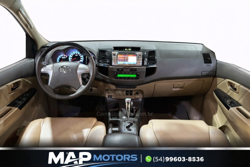 HILUX SW4 3.0 SR 4X4 16V TURBO INTERCOOLER DIESEL 4P AUTOMÁTICO - 2013 - CAXIAS DO SUL