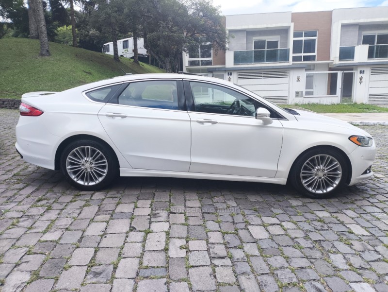 FUSION 2.0 TITANIUM AWD 16V GASOLINA 4P AUTOMÁTICO - 2014 - FARROUPILHA