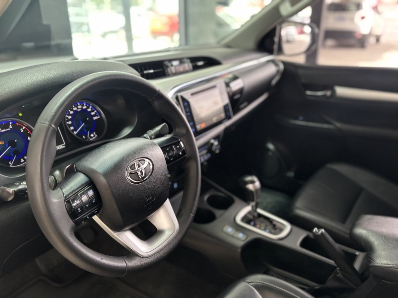HILUX 2.8 SRV 4X4 CD 16V DIESEL 4P AUTOMÁTICO - 2017 - CAXIAS DO SUL