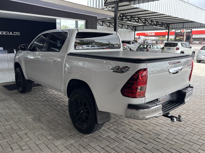HILUX 2.8 SRV 4X4 CD 16V DIESEL 4P AUTOMÁTICO - 2017 - CAXIAS DO SUL