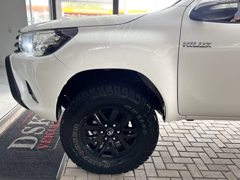 HILUX 2.8 SRV 4X4 CD 16V DIESEL 4P AUTOMÁTICO - 2017 - CAXIAS DO SUL