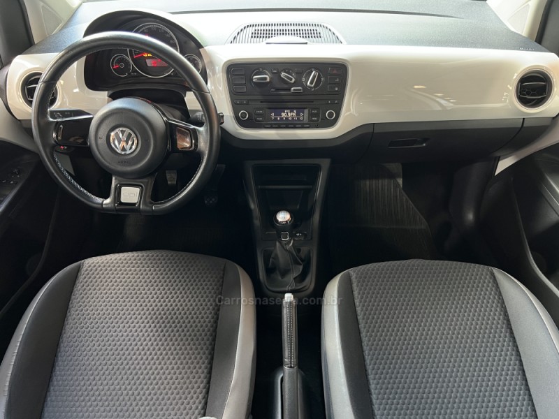 UP 1.0 CROSS T.FLEX 12V 4P MANUAL - 2016 - BENTO GONçALVES