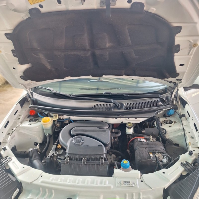 SIENA 1.4 MPI ATTRACTIVE 8V FLEX 4P MANUAL - 2014 - CAXIAS DO SUL