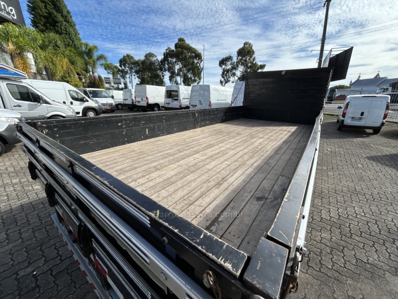 CARGO 816 S - 2015 - FARROUPILHA