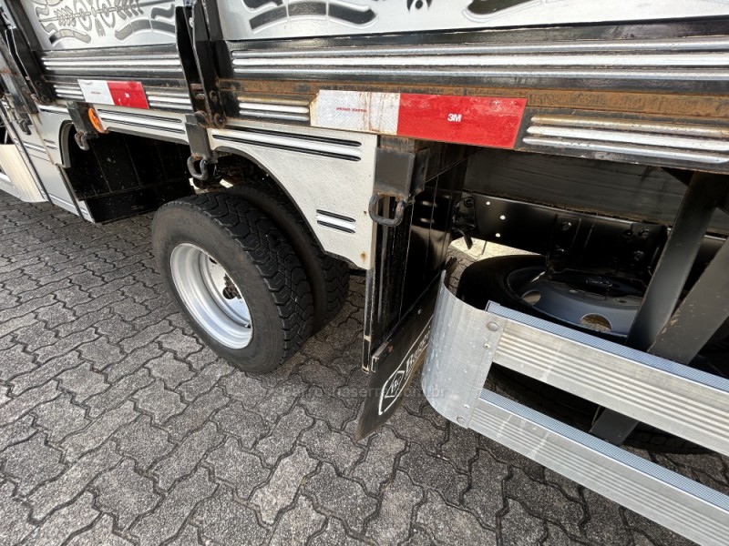 CARGO 816 S - 2015 - FARROUPILHA