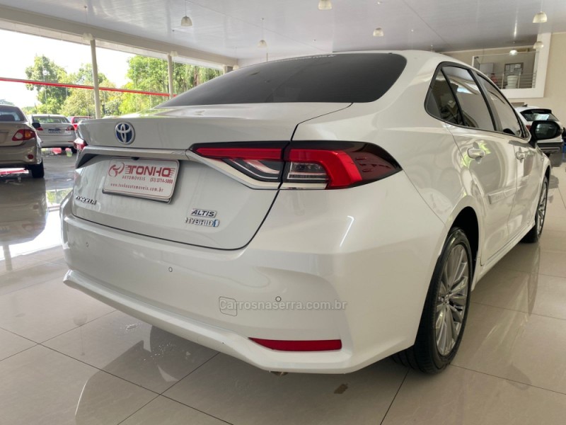 COROLLA 1.8 ALTIS 16V HÍBRIDO 4P AUTOMÁTICO - 2024 - LAJEADO