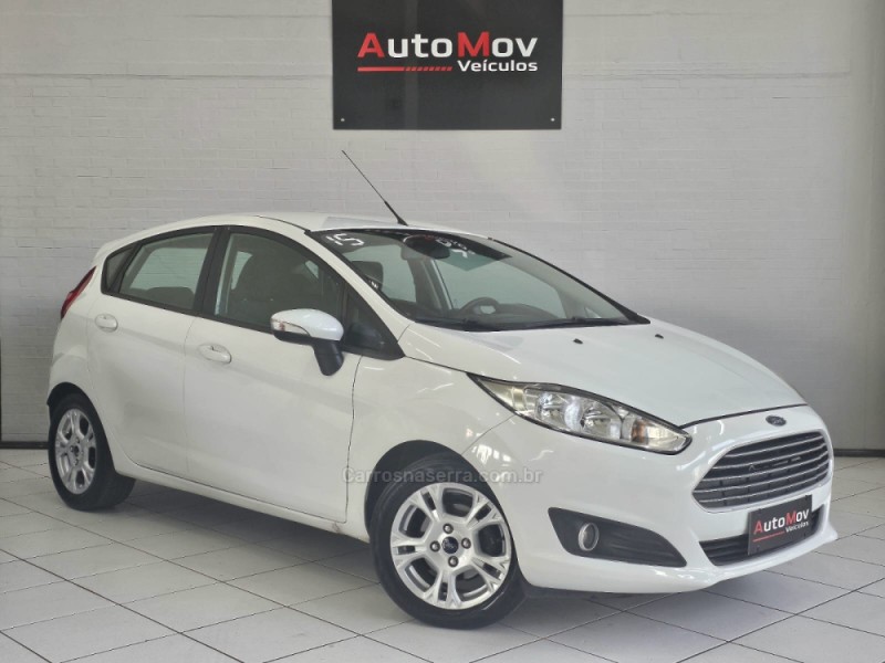 FIESTA 1.6 SE HATCH PLUS 16V FLEX 4P MANUAL - 2015 - CAXIAS DO SUL