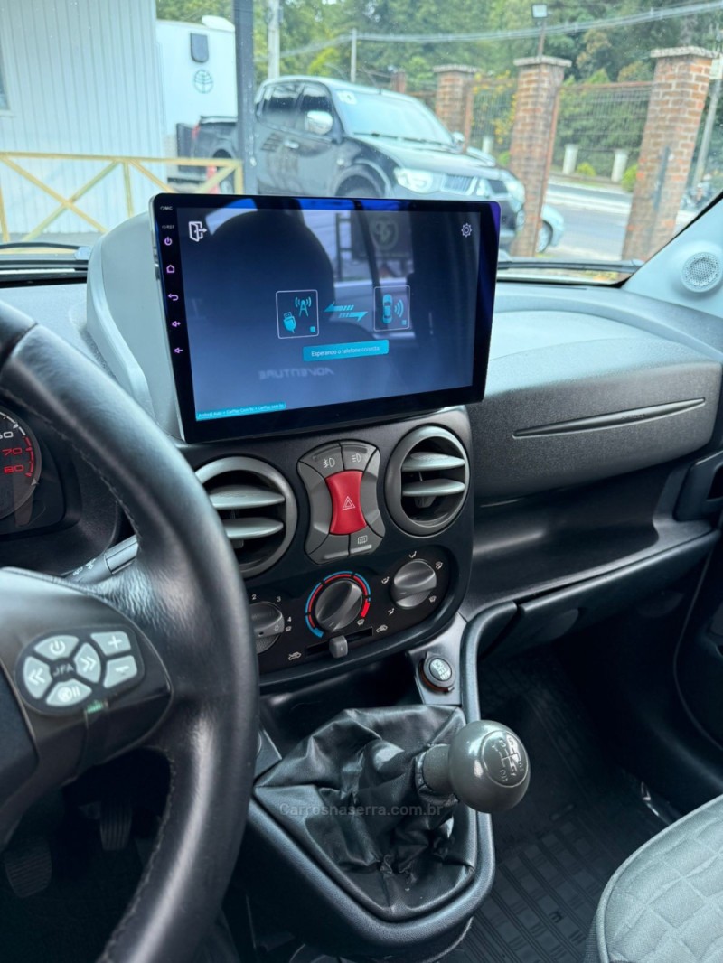 DOBLÓ 1.8 MPI ADVENTURE 8V FLEX 4P MANUAL - 2014 - CANELA