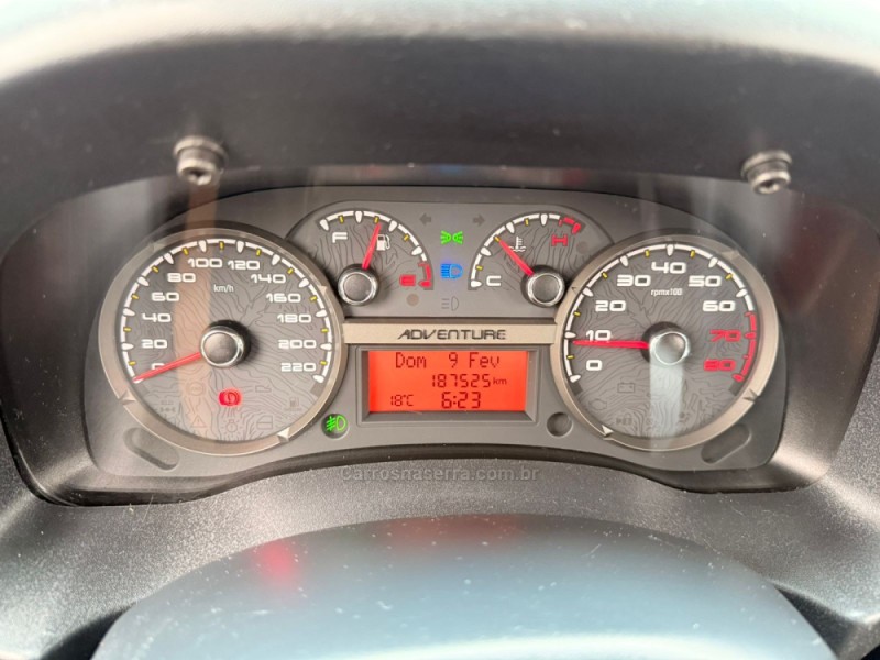 DOBLÓ 1.8 MPI ADVENTURE 8V FLEX 4P MANUAL - 2014 - CANELA