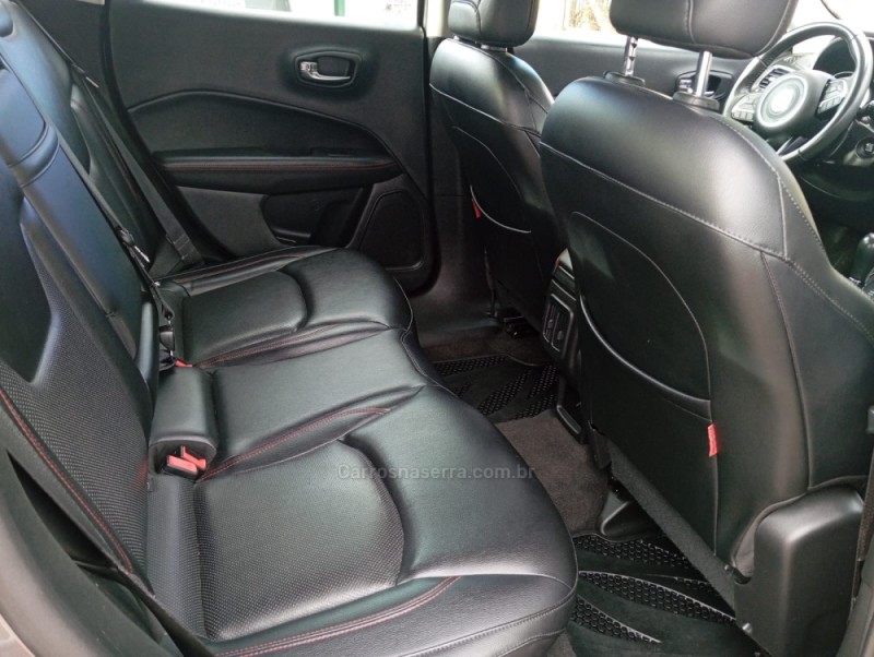 COMPASS 2.0 TRAILHAWK TD350 TURBO DIESEL 4X4 4P AUTOMÁTICO - 2017 - PICADA CAFé