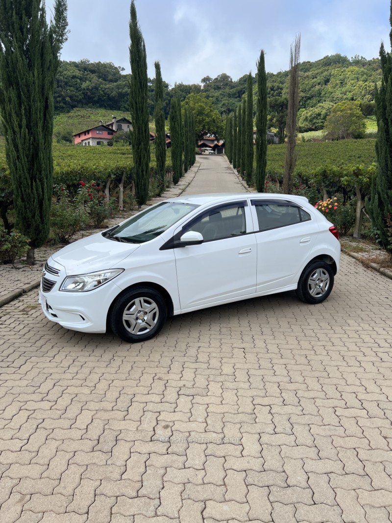 ONIX 1.0 LT 12V FLEX 4P MANUAL