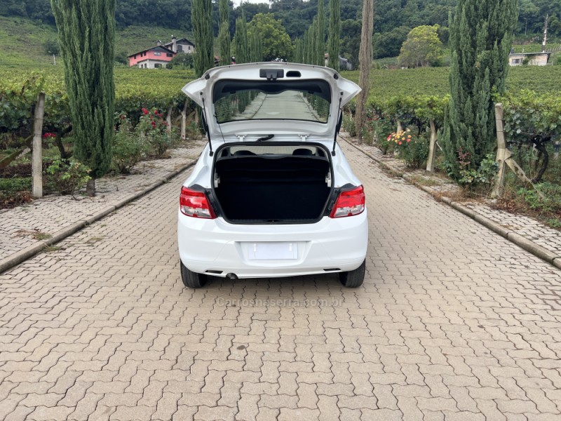 ONIX 1.0 LT 12V FLEX 4P MANUAL - 2015 - CAXIAS DO SUL