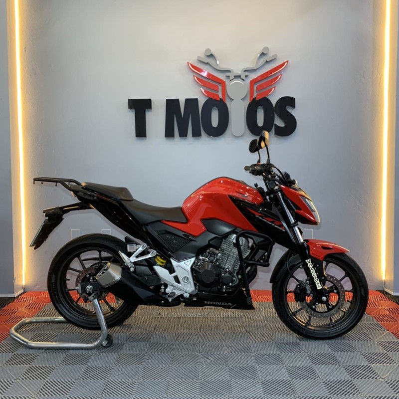 CB 300F TWISTER ABS - 2024 - PORTãO