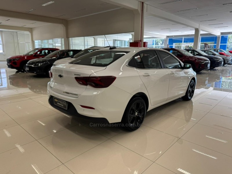 ONIX 1.0	PREMIER PLUS 12V TURBO FLEX 4P AUTOMÁTICO - 2020 - VERANóPOLIS