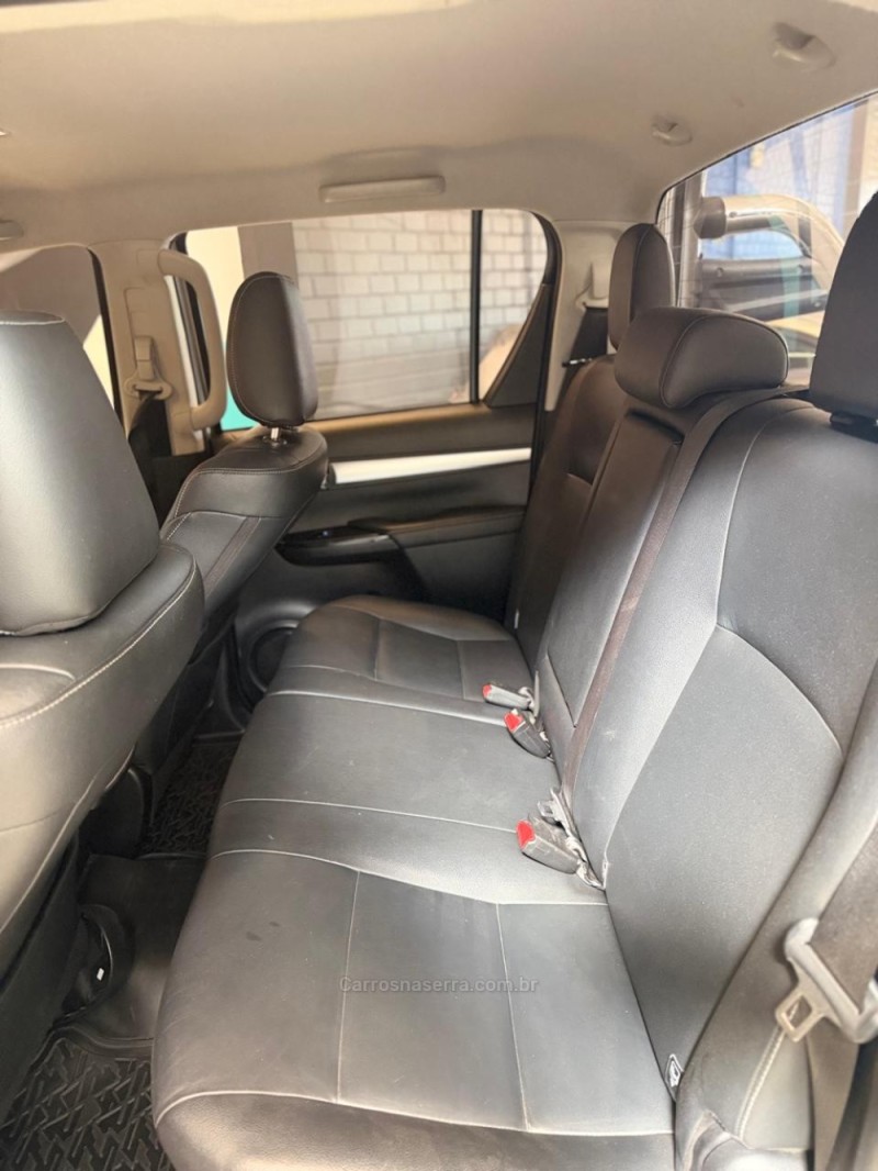 HILUX 2.8 SRX 4X4 CD 16V DIESEL 4P AUTOMÁTICO - 2017 - NOVO HAMBURGO