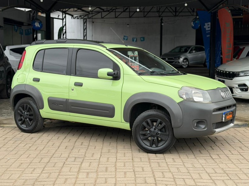 UNO 1.0 EVO WAY 8V FLEX 4P MANUAL - 2011 - LAGOA VERMELHA