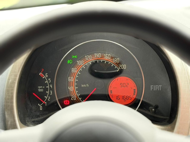 UNO 1.0 EVO WAY 8V FLEX 4P MANUAL - 2011 - LAGOA VERMELHA