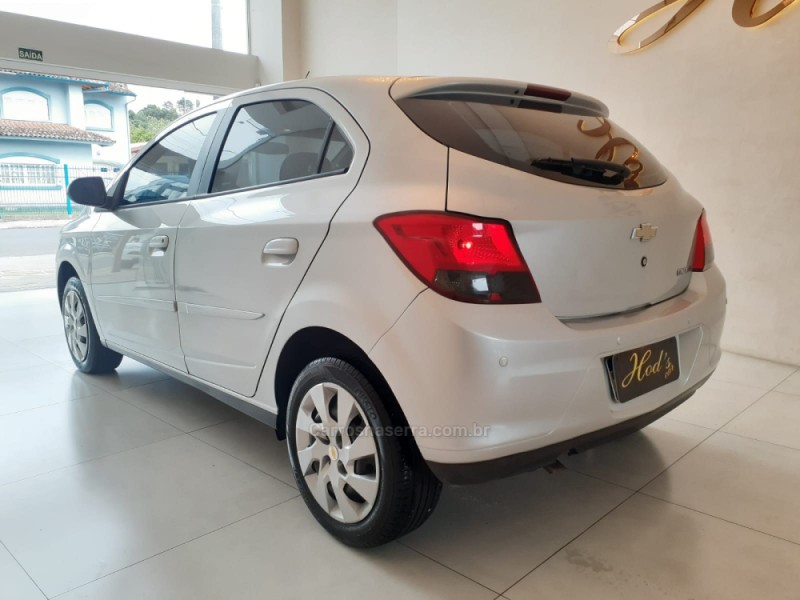 ONIX  - 2014 - CANELA