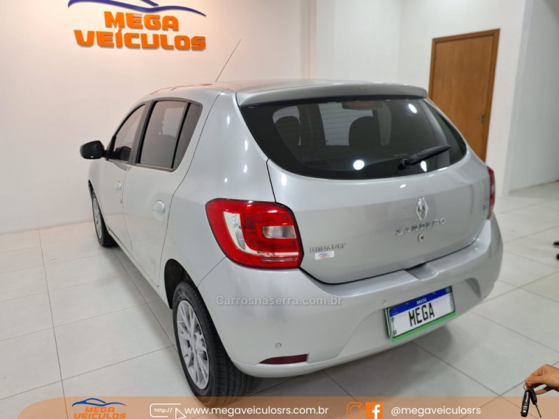 SANDERO 1.6 EXPRESSION 8V FLEX 4P MANUAL - 2016 - BENTO GONçALVES