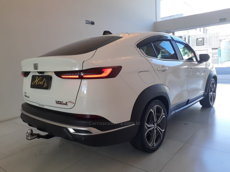 FASTBACK 1.0 IMPETUS 200 TURBO FLEX 4P AUTOMÁTICO - 2023 - CANELA