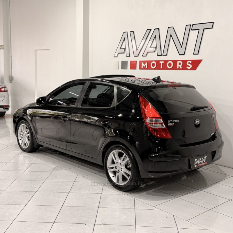 I30 2.0 MPFI GLS 16V GASOLINA 4P AUTOMÁTICO - 2011 - NOVO HAMBURGO