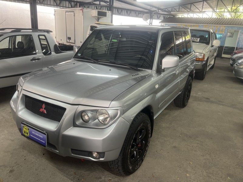 PAJERO TR4 2.0 4X4 16V 133CV FLEX 4P MANUAL - 2008 - GARIBALDI