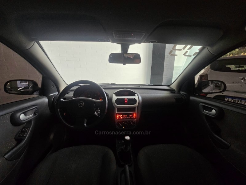 CORSA 1.4 MPFI PREMIUM SEDAN 8V FLEX 4P MANUAL - 2009 - CAXIAS DO SUL