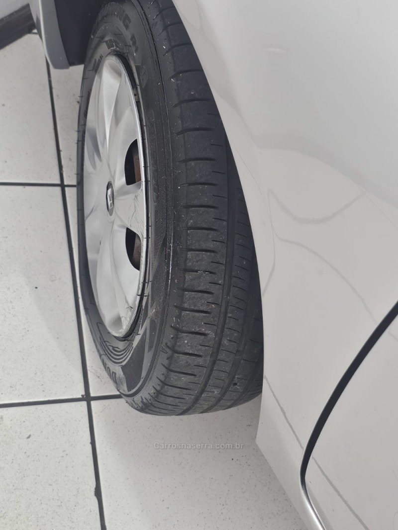 CLIO 1.0 EXPRESSION 16V FLEX 4P MANUAL - 2014 - CAXIAS DO SUL