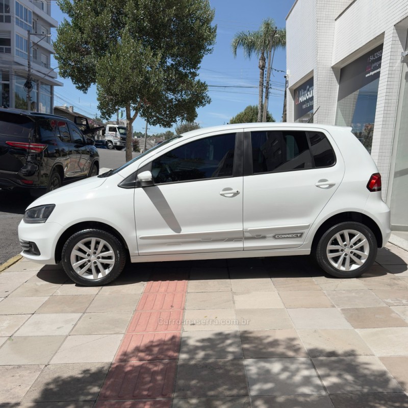 FOX 1.6 MSI TOTAL FLEX CONNECT 4P MANUAL - 2018 - FLORES DA CUNHA