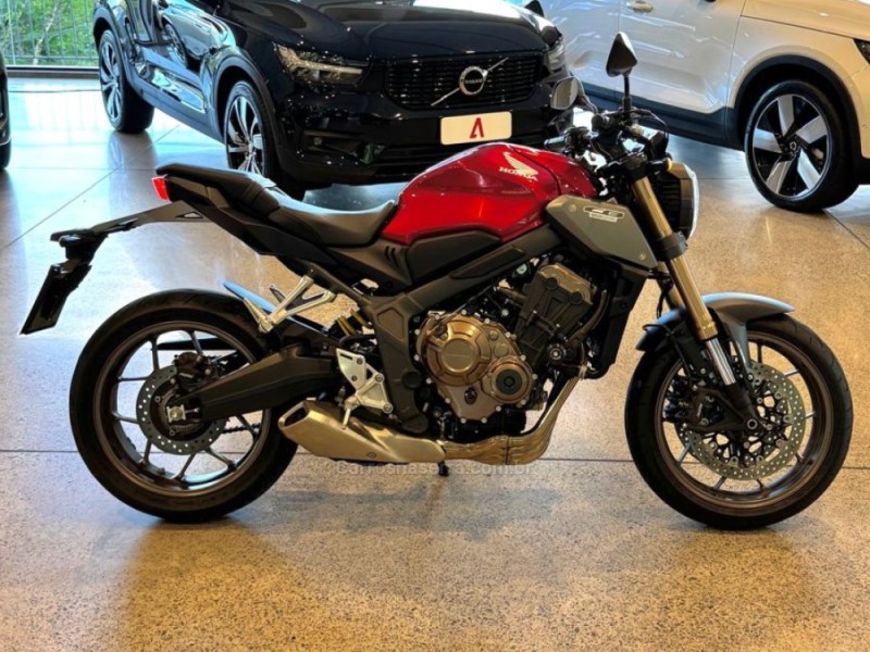 CB 650R E-CLUTCH - 2022 - GARIBALDI