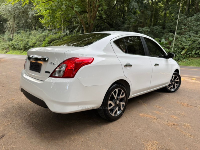 VERSA 1.6 16V FLEX SL 4P XTRONIC - 2017 - DOIS IRMãOS