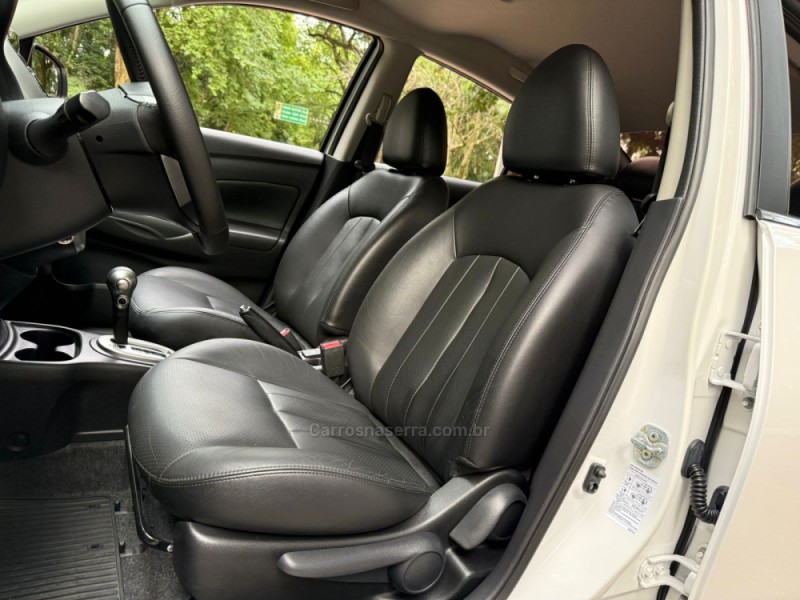 VERSA 1.6 16V FLEX SL 4P XTRONIC - 2017 - DOIS IRMãOS