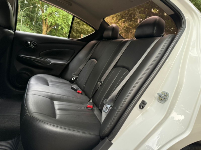 VERSA 1.6 16V FLEX SL 4P XTRONIC - 2017 - DOIS IRMãOS