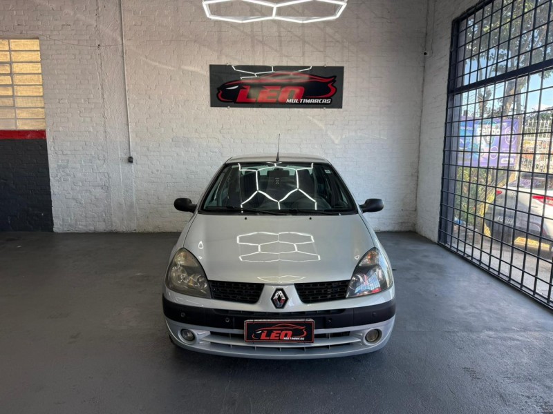 CLIO 1.6 EXPRESSION SEDAN 16V GASOLINA 4P MANUAL - 2004 - CAXIAS DO SUL