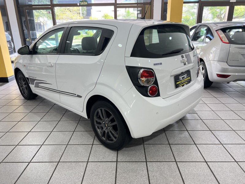 SONIC 1.6 LTZ EFFECT 16V FLEX 4P AUTOMÁTICO - 2014 - CAXIAS DO SUL