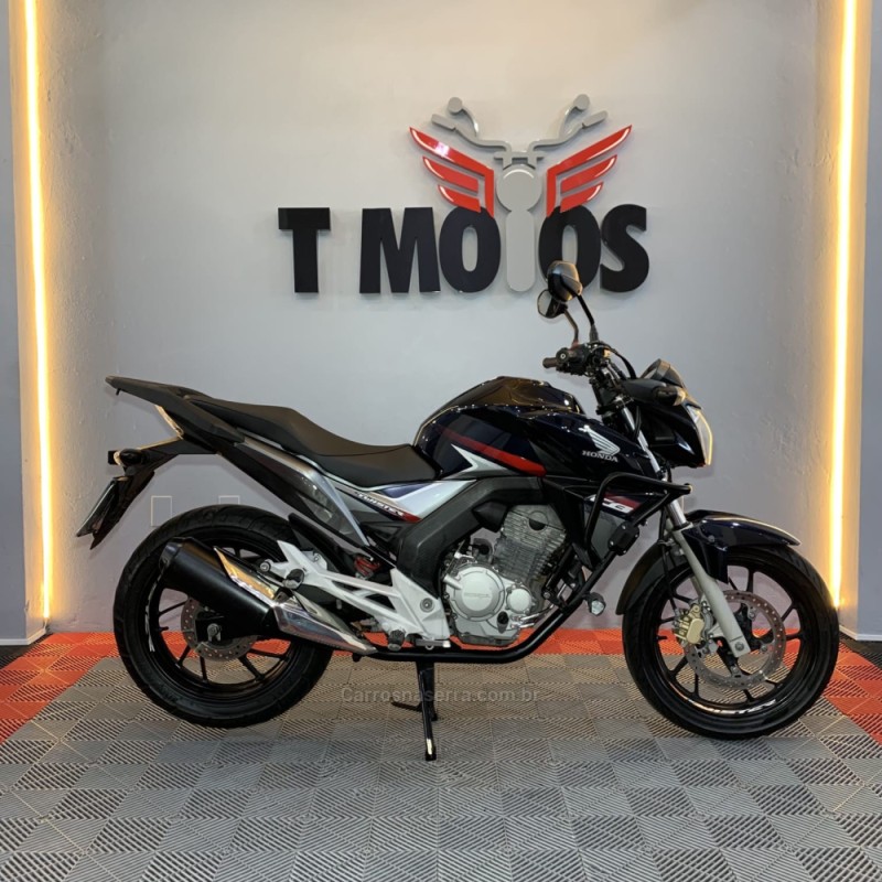 CB 250F TWISTER CBS - 2019 - PORTãO