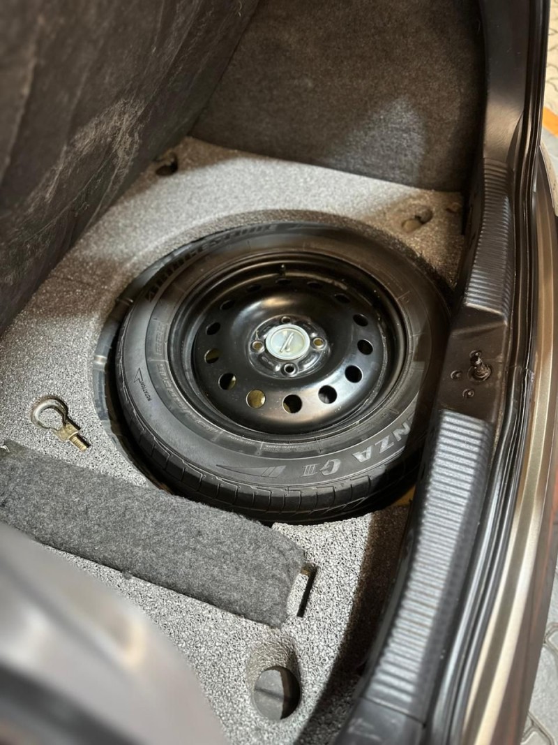 FOCUS 1.8 16V GASOLINA 4P MANUAL - 2001 - CAXIAS DO SUL