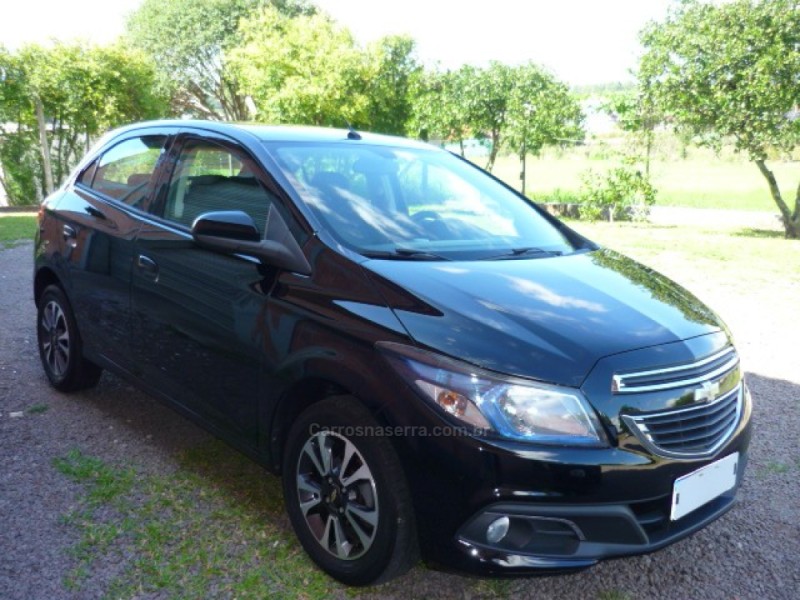 ONIX 1.4 MPFI LTZ 8V FLEX 4P MANUAL - 2014 - ARROIO DO MEIO
