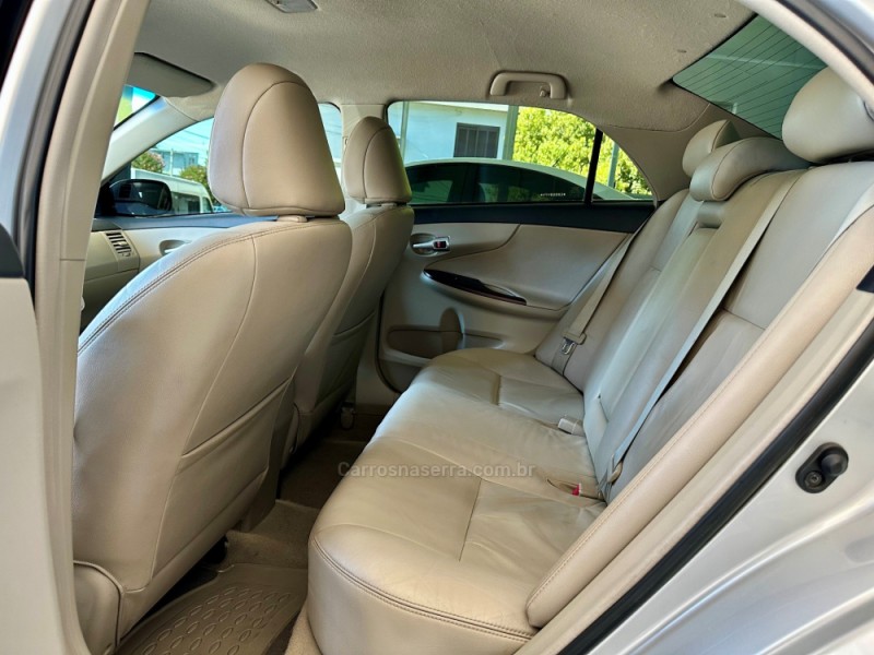 COROLLA 2.0 ALTIS 16V FLEX 4P AUTOMÁTICO - 2012 - GUAPORé